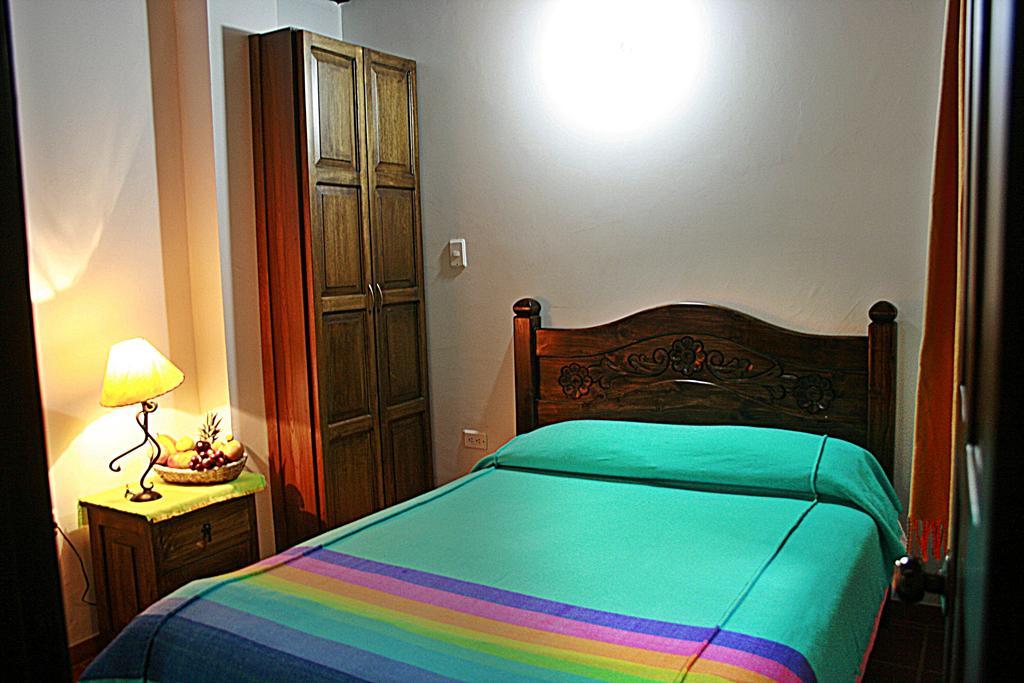 Hotel Los Geranios 杜伊塔马 客房 照片